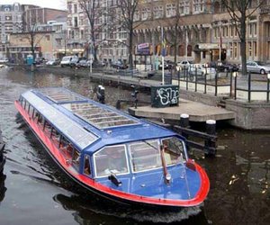 Amsterdam, città su misura dei giovani
